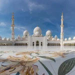 Grande mosquée Sheikh Zayed à Abu Dhabi, intégrée au programme Dubai par 2S Africa Travel, agence de voyages à Rabat